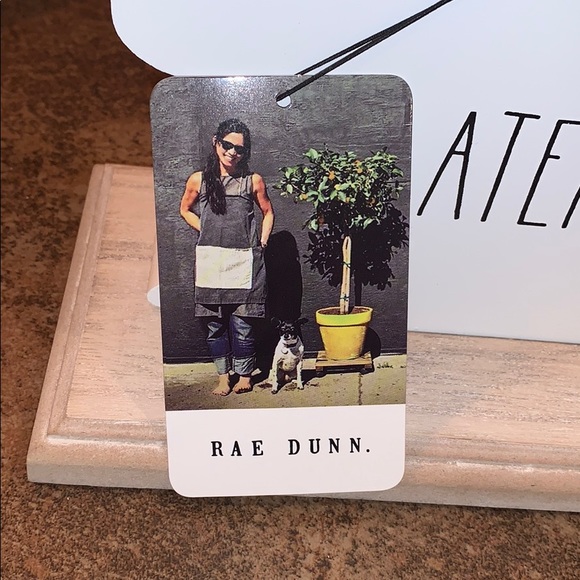 Rae Dunn “Grateful” Bunny Sign - Picture 2 of 3